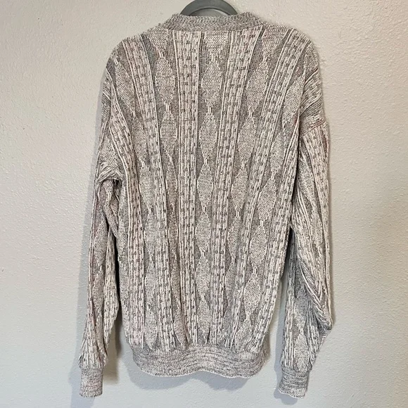 I.O.U Vintage Knit Sweater Size Large - Picture 6 of 15